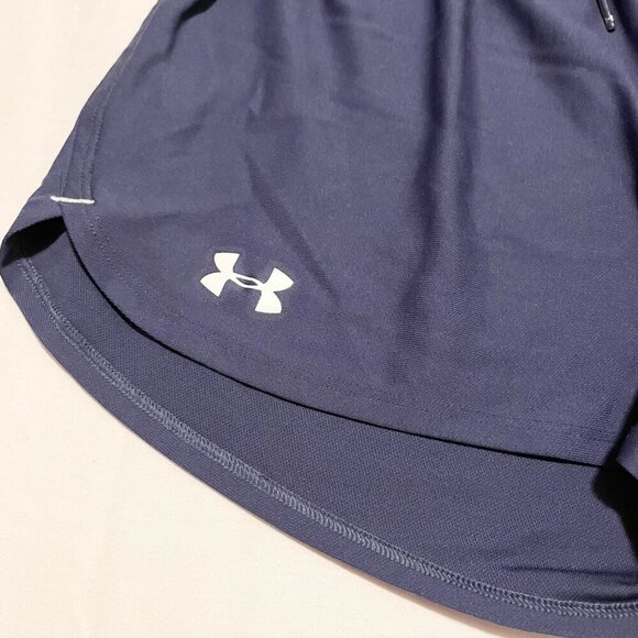 Under Armour Heatgear Loose Womens Shorts Size Medium - Picture 2 of 12